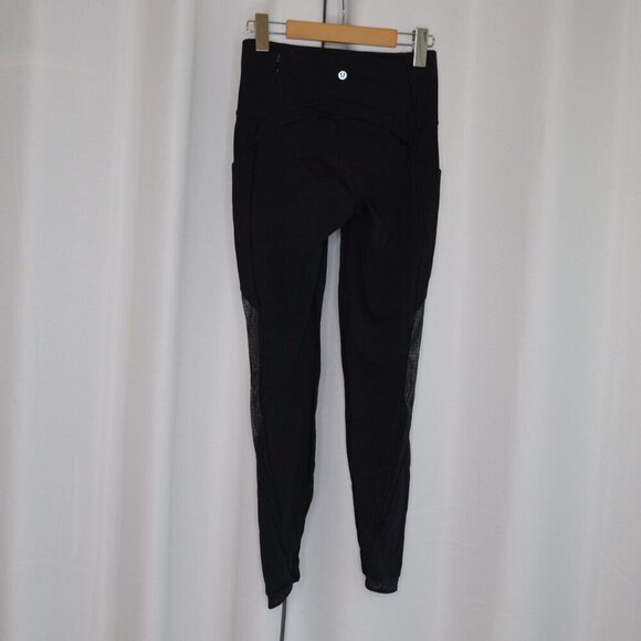 Lululemon Sole Training 7/8 Black Tight Leggings Sz 4 - Picture 4 of 10